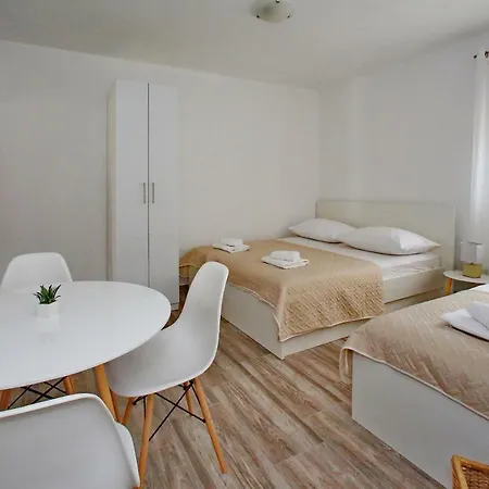 Apartment Kate Bibinje Exterior photo